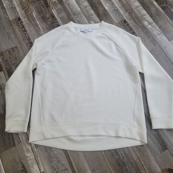 Magaschoni Winter White Sweatshirt Size Medium - Picture 1 of 5